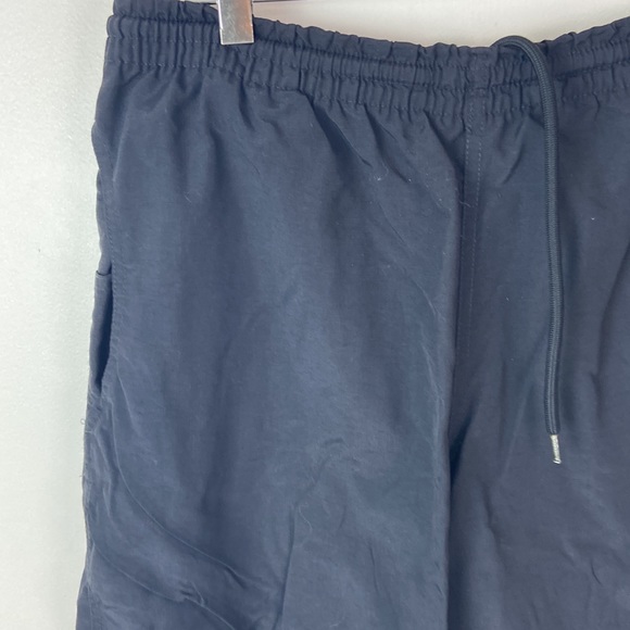 ✨3/$25✨ Reebok Nylon Black Shorts - M - Picture 3 of 6